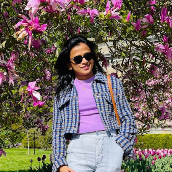 Meet your Posher, Anushi - Picture 1 of 1